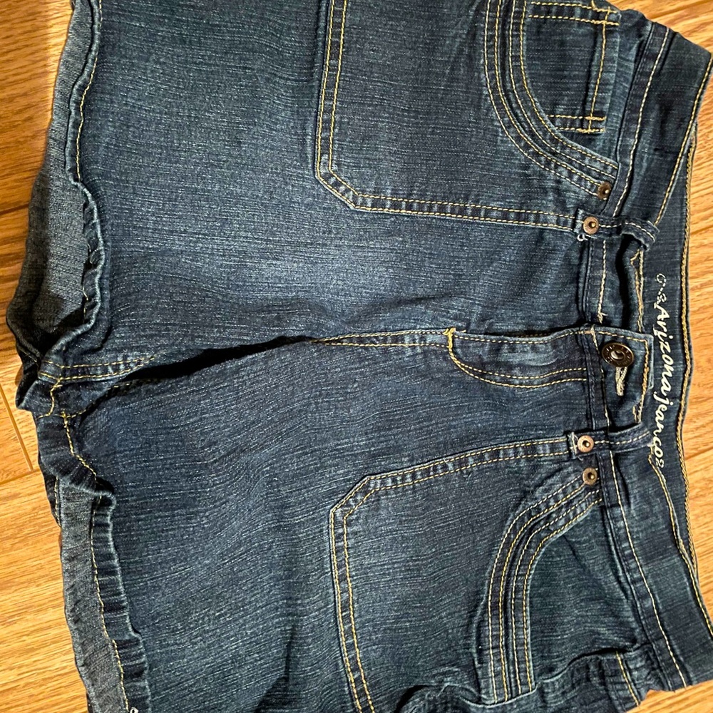 Women’s Arizona jean shorts